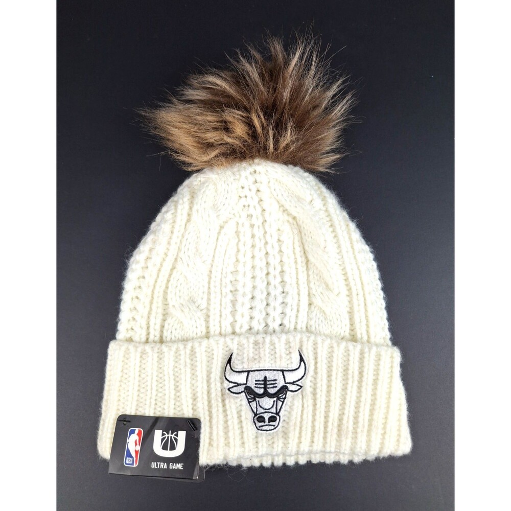 New With Tags White Knitted Chicago Bulls NBA Beanie Hat Ultra Game One Size